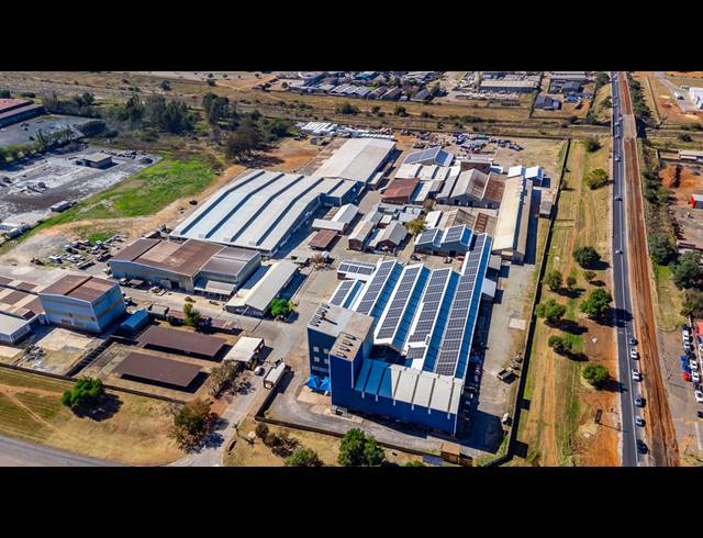500M² WORKSHOP TO LET IN NOLDICK